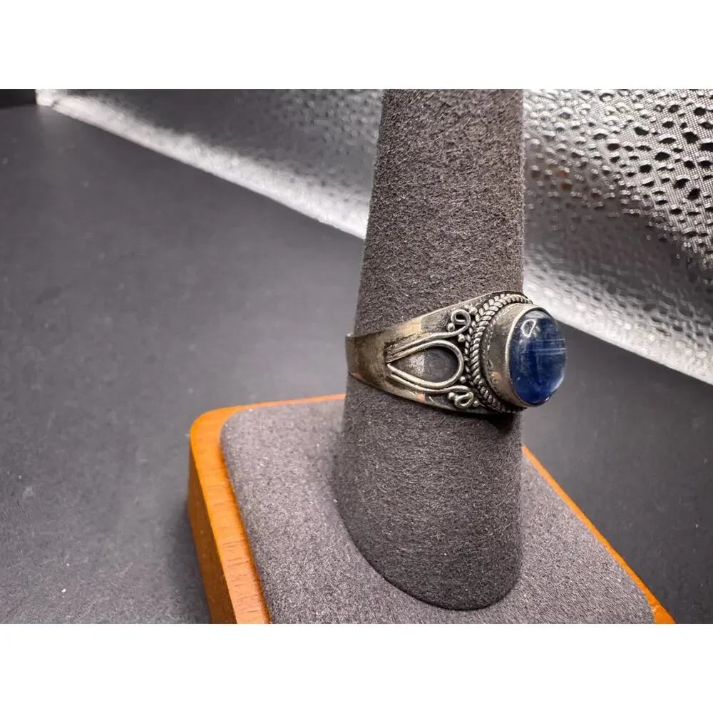 Vintage Sterling Silver 925 Oval Blue Kyanite Cabochon Ring Size 9.5